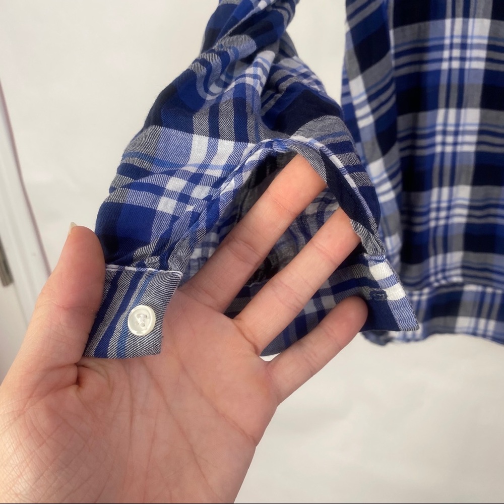Gap Blue and White Plaid Flannel Hi Low Top - Picture 2 of 8